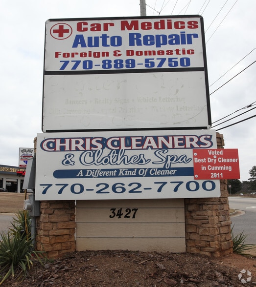 More Photos Of 3427 Keith Bridge Rd, Cumming Unknown For Lease