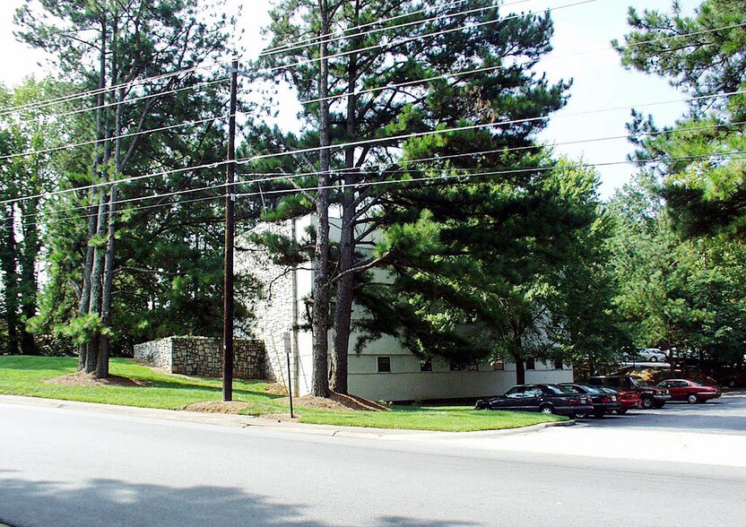More Photos Of 3700 Longview Dr, Atlanta Loft Creative Space For Sale