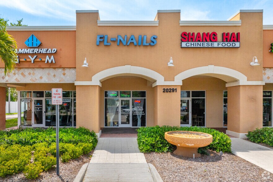 More Photos Of 20291-20351 Summerlin Rd, Fort Myers General Retail For Lease