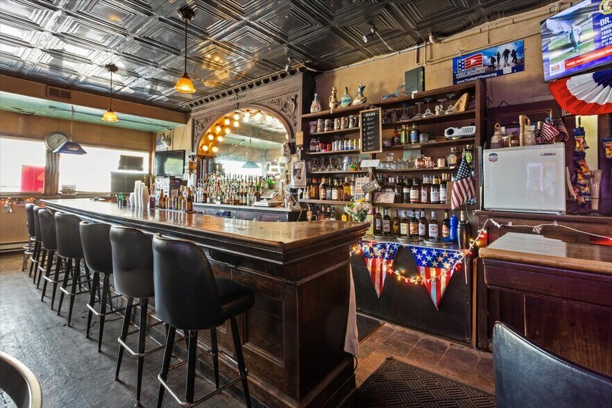 More Photos Of 19 N Main St, Tioga Bar For Sale