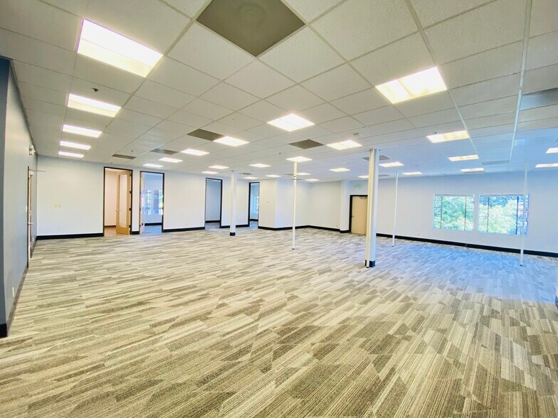 More Photos Of 10020 N De Anza Blvd, Cupertino Loft Creative Space For Lease