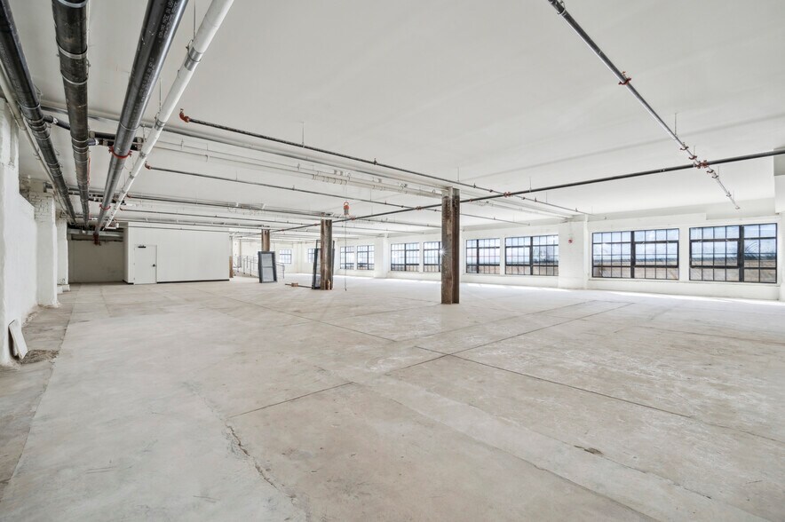 More Photos Of 2501 Oakford St, Philadelphia Apartments For Lease