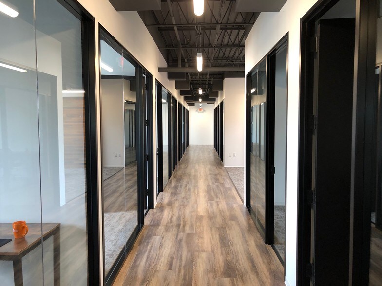 More Photos Of 1923 Washington Ave, Houston Coworking Space