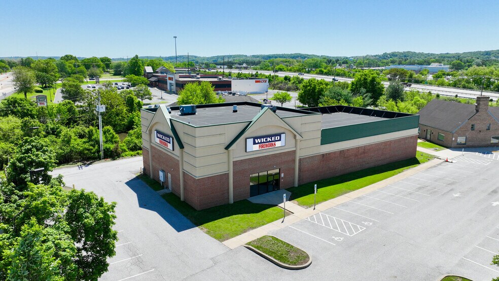 Primary Photo Of 2920 Whiteford Rd, York Freestanding For Sale