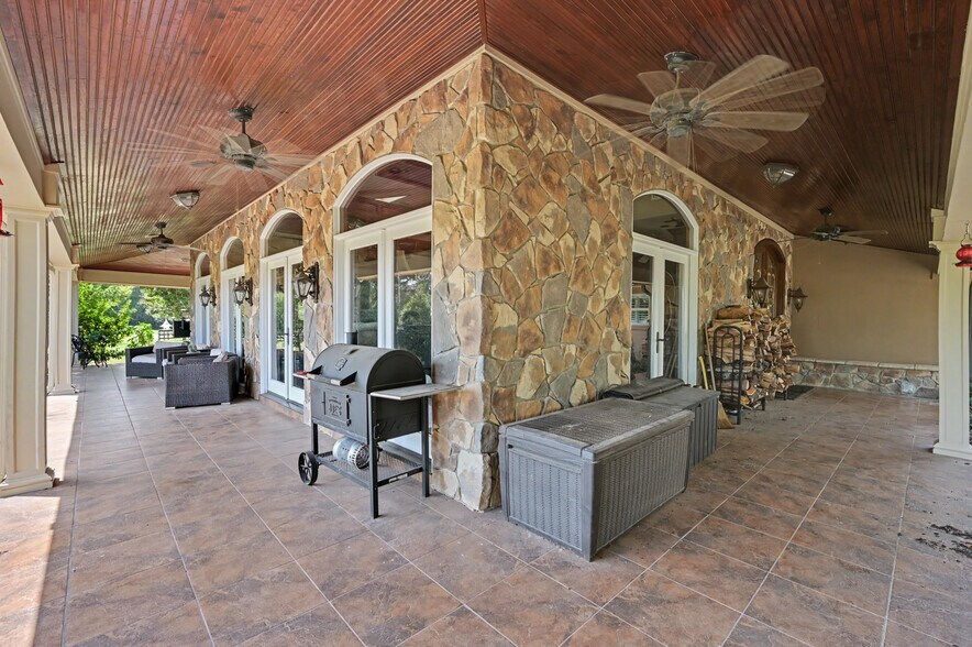 More Photos Of 31626 Dobbin Huffsmith Rd, Magnolia Land For Sale