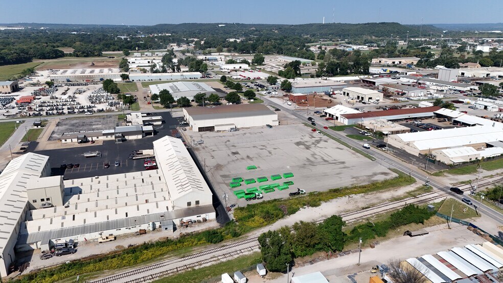 More Photos Of 640 W 41st St, Tulsa Land For Lease