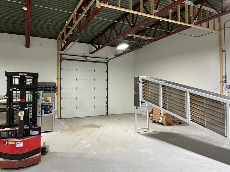 More Photos Of 7897 Taft St, Merrillville Lodge Meeting Hall For Lease