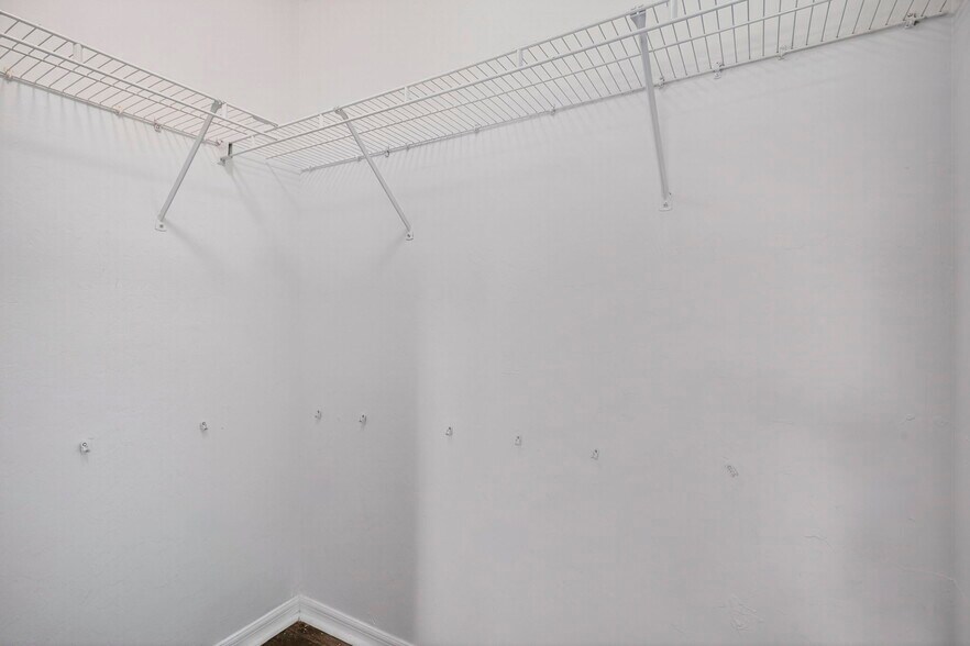 More Photos Of 710 Creuset Ave S, Lehigh Acres Apartments For Sale
