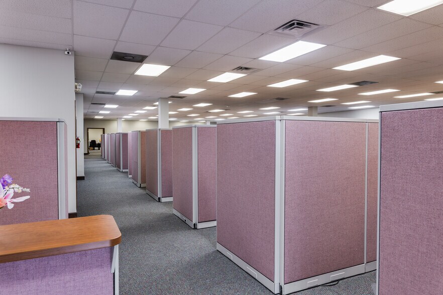 More Photos Of 1301 Hudson Ln, Monroe Office For Sale