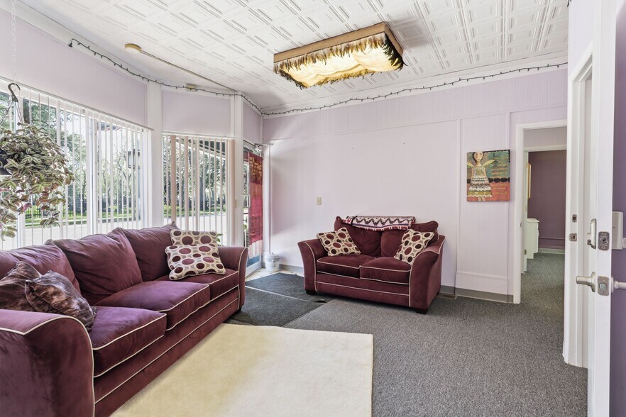 More Photos Of 856 Ridge Rd, Lackawanna Apartments For Sale