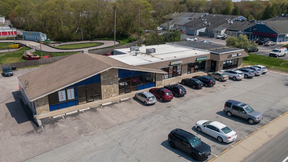 More Photos Of 120 Point Judith Rd, Narragansett Unknown For Lease