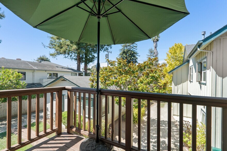 More Photos Of 518 Capitola Ave, Capitola Multifamily For Sale