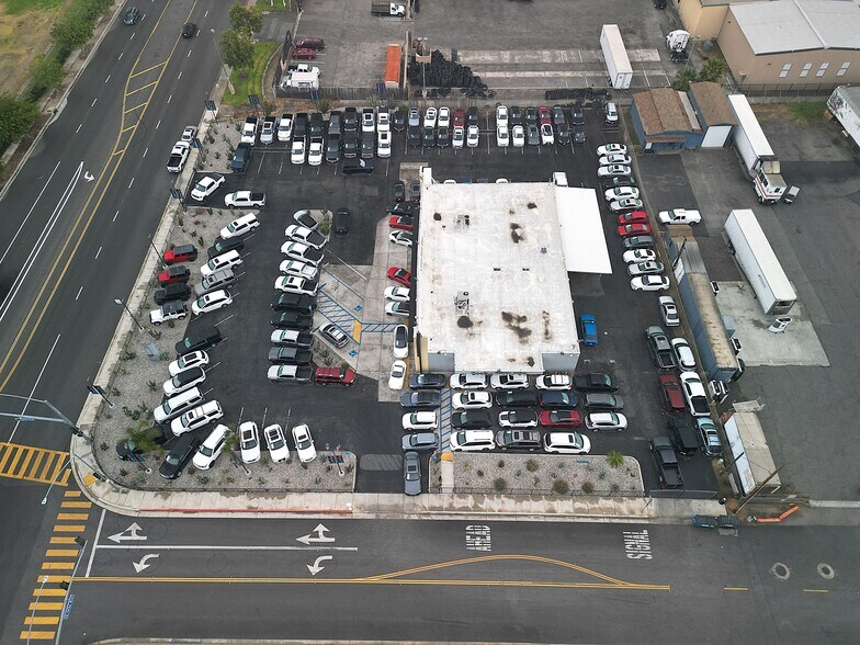 More Photos Of 1731 S Cactus Ave, Rialto Auto Dealership For Sale
