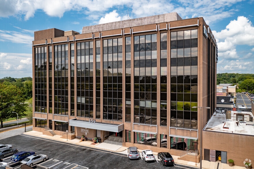 656 Quince Orchard Rd Gaithersburg MD 20878 Office For Lease