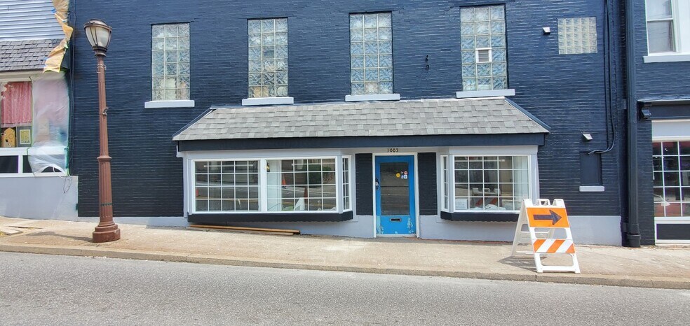 More Photos Of 1001-1005 Castle Shannon Blvd, Pittsburgh Storefront Retail Office For Lease