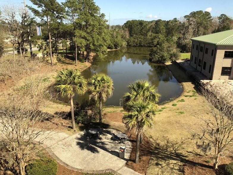 More Photos Of 100 Riverview Dr, Savannah Office For Lease