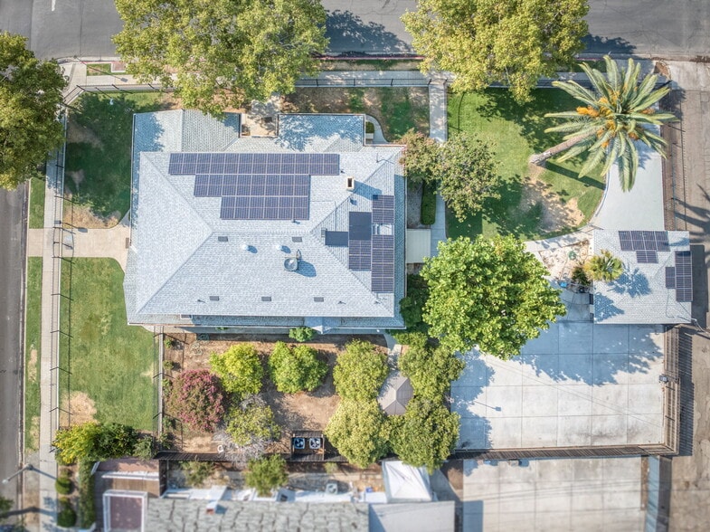 More Photos Of 807 N Van Ness Ave, Fresno Office Residential For Sale