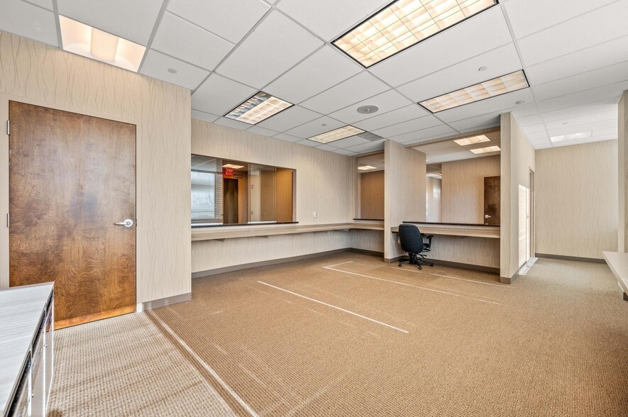 More Photos Of 505 Eagleview Blvd, Exton Unknown For Lease