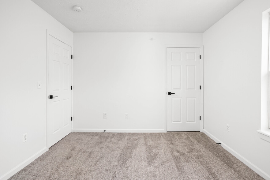 More Photos Of 3821 Central Ave, Indianapolis Apartments For Sale