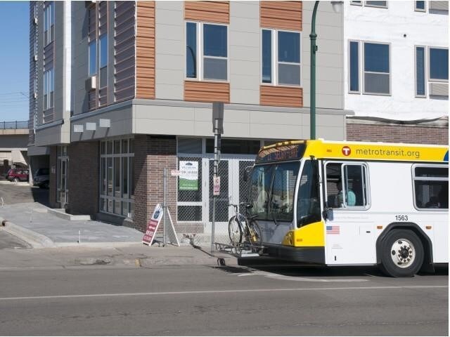 More Photos Of 2220 E Lake St, Minneapolis Apartments For Lease
