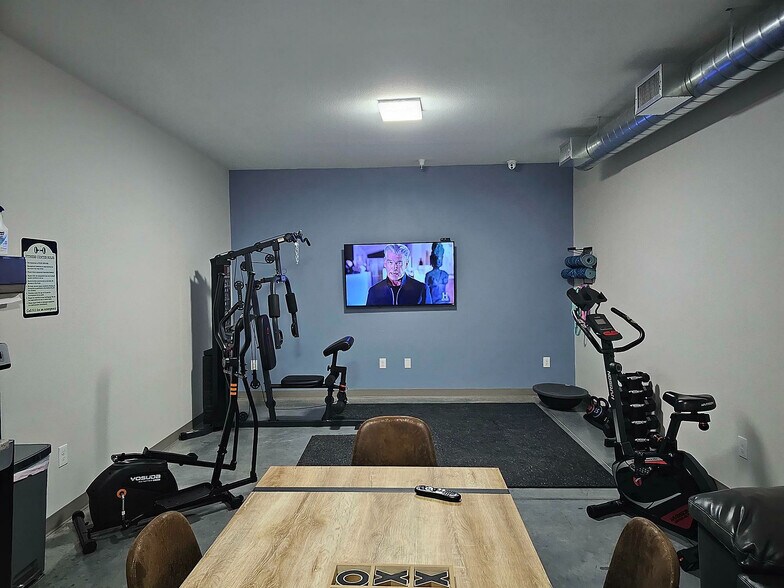 More Photos Of 429 W Central Ave, Wichita Apartments For Sale