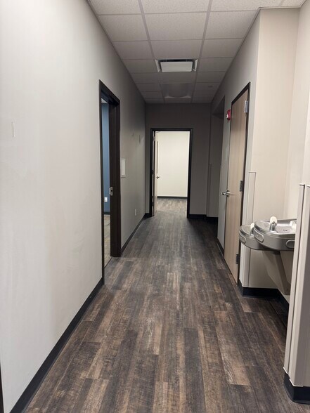 More Photos Of 2521 Walden Ave, Cheektowaga Storefront Retail Office For Lease