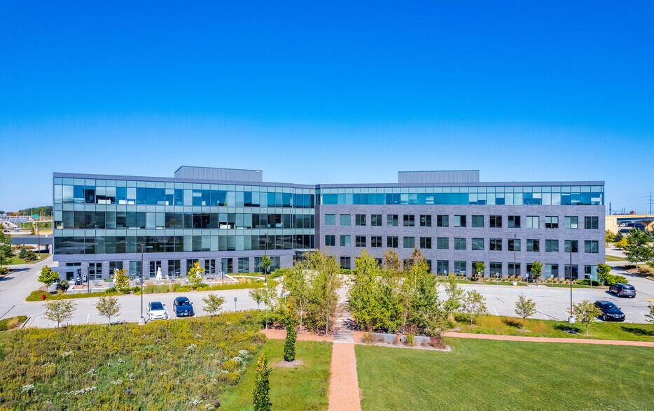 Primary Photo Of 10100 W Innovation Dr, Wauwatosa Office For Lease