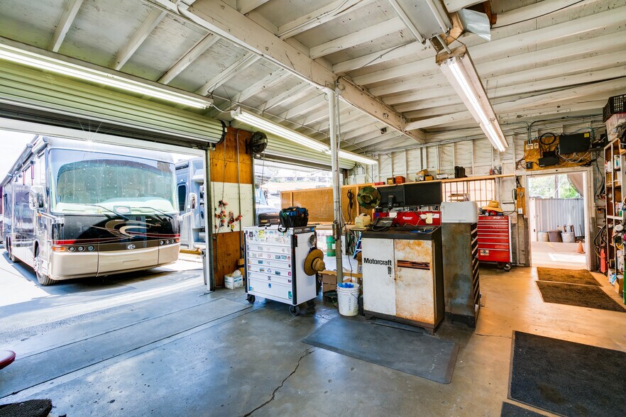 More Photos Of 8393-8411 Foothill Blvd, Rancho Cucamonga Freestanding For Sale