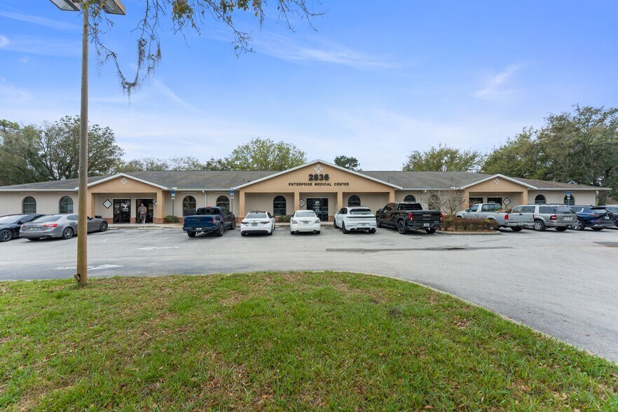 More Photos Of 2836 Enterprise Rd, DeBary Medical For Sale