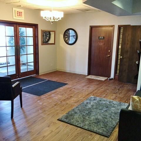 More Photos Of 600 Spring Hill Ring Rd, West Dundee Medical For Lease