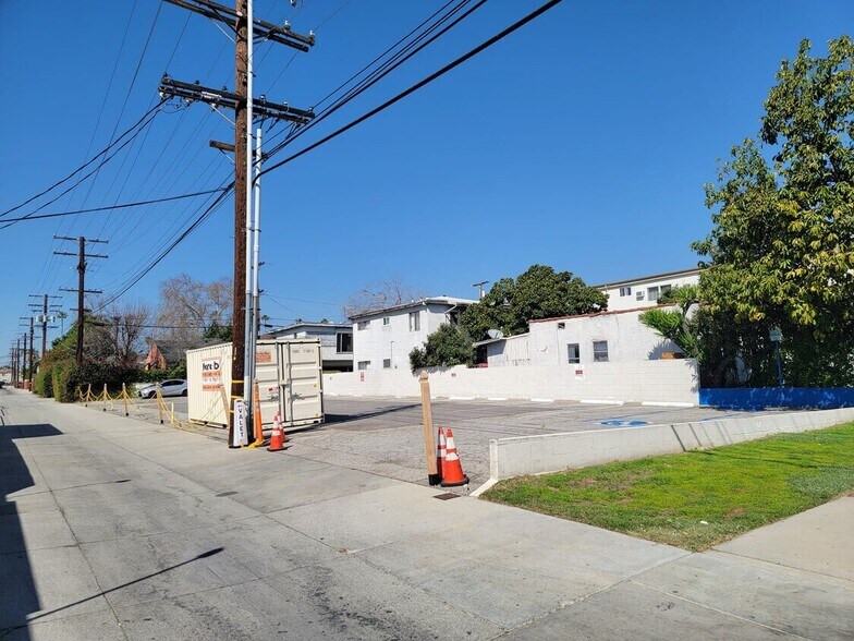 More Photos Of , Glendale Unknown For Sale