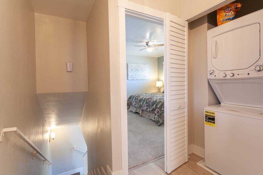 More Photos Of 4073 Gresham St, San Diego Apartments For Sale