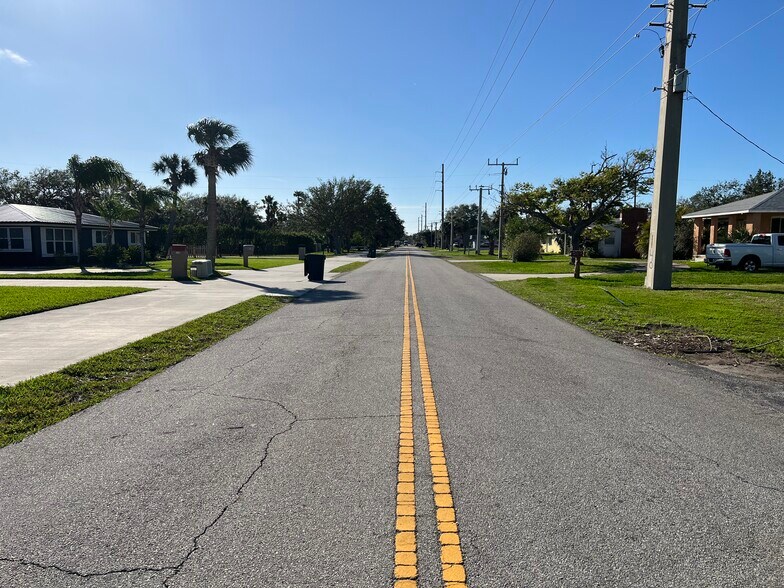 More Photos Of 1830 S Palmetto Ave, Daytona Beach Apartments For Sale
