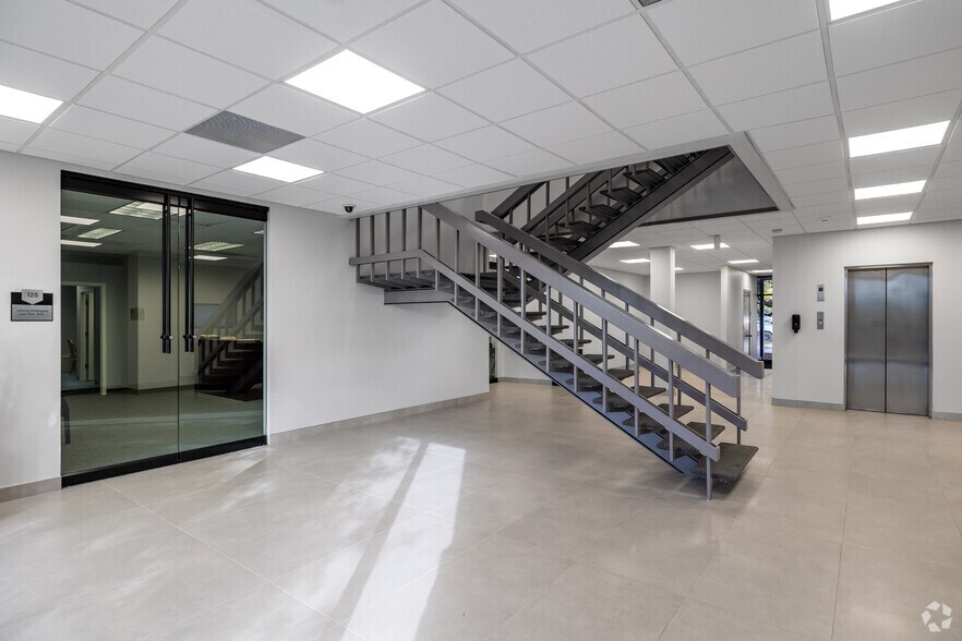 More Photos Of 4538 Centerview Dr, San Antonio Unknown For Lease