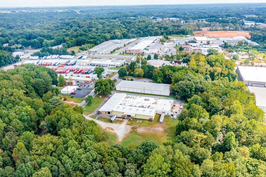 More Photos Of 2515 Allen Rd S, Charlotte Warehouse For Sale