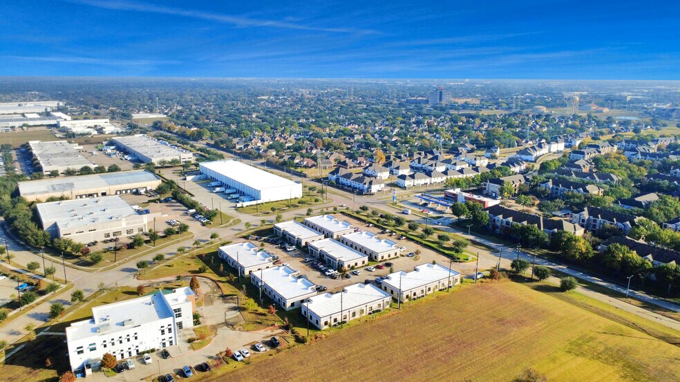 More Photos Of 830 Julie Rivers Dr, Sugar Land Unknown For Lease