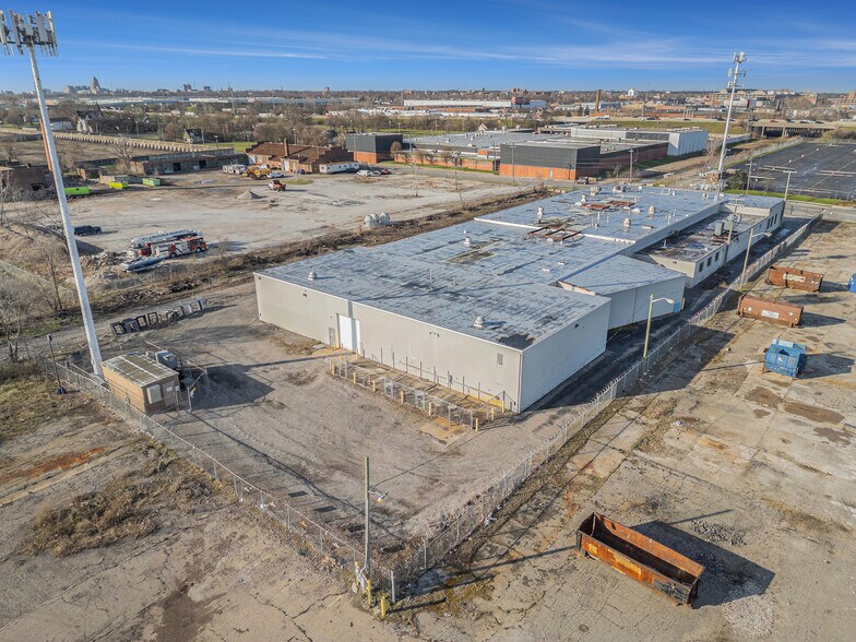 More Photos Of 14650 Dequindre St, Detroit Manufacturing For Sale