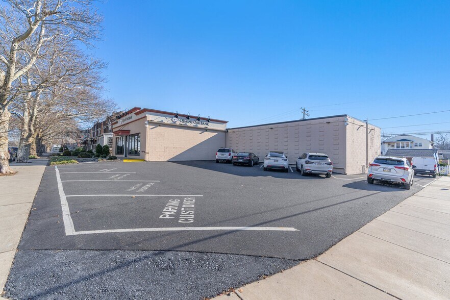 More Photos Of 1710 Union Blvd, Allentown Bank For Sale