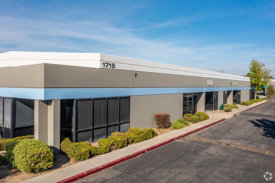 Primary Photo Of 1715 E Wilshire Ave, Santa Ana Flex For Sale