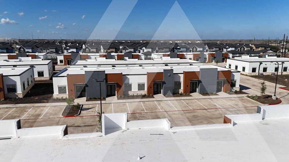 More Photos Of 5151 Meadow Ranch Pky, Richmond Medical For Lease