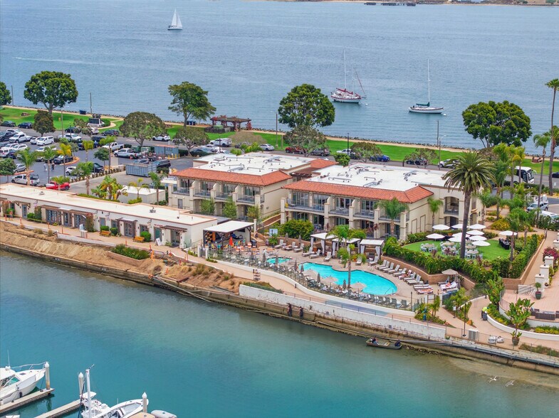 More Photos Of 1551 Shelter Island Dr, San Diego Hotel For Lease