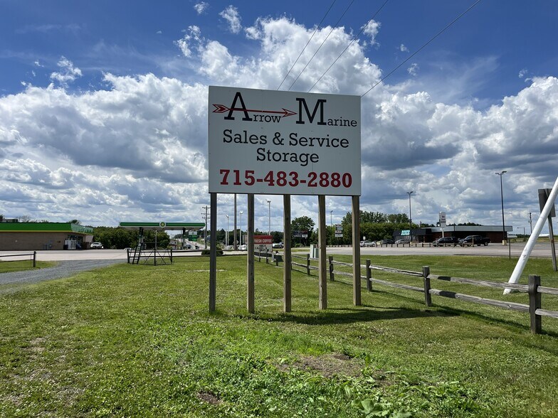 More Photos Of 1956 US Highway 8, Saint Croix Falls Specialty For Sale