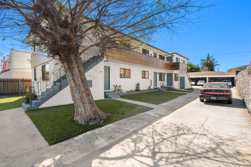 More Photos Of 10329 S Inglewood Ave, Inglewood Apartments For Sale