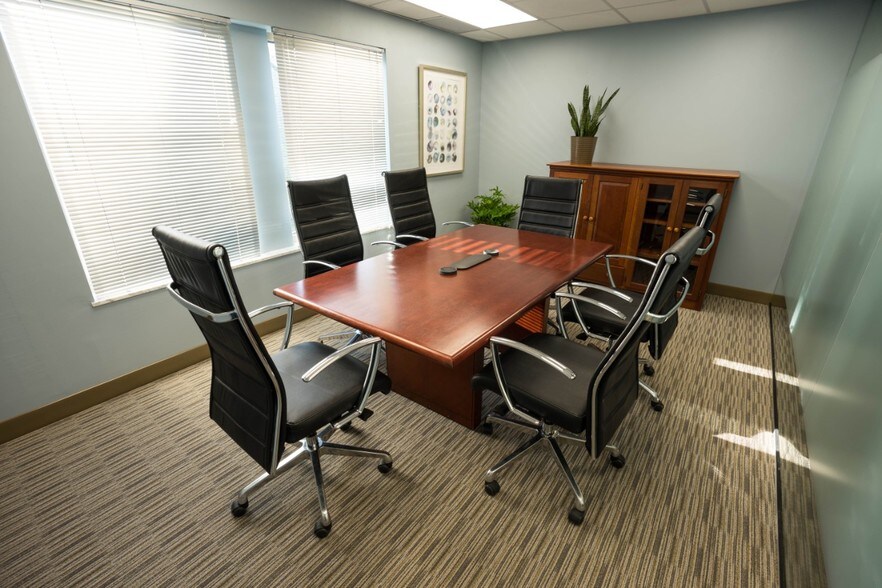 More Photos Of 1575 McFarland Rd, Pittsburgh Coworking Space