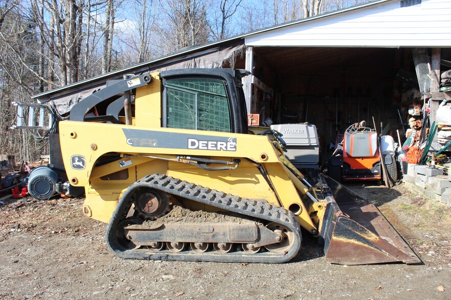 More Photos Of 759 Brooks Rd, Knox Industrial For Sale