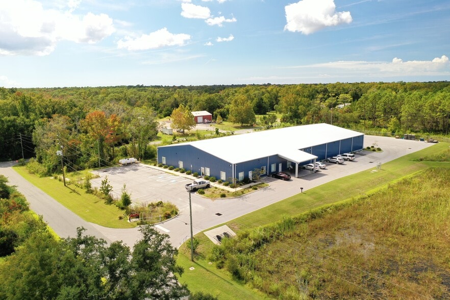 More Photos Of 1832 S Dimensions Ter, Homosassa Warehouse For Sale