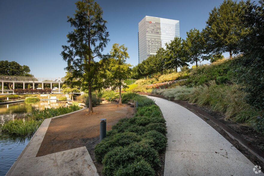 More Photos Of 499 W Sheridan Ave, Oklahoma City Office For Lease