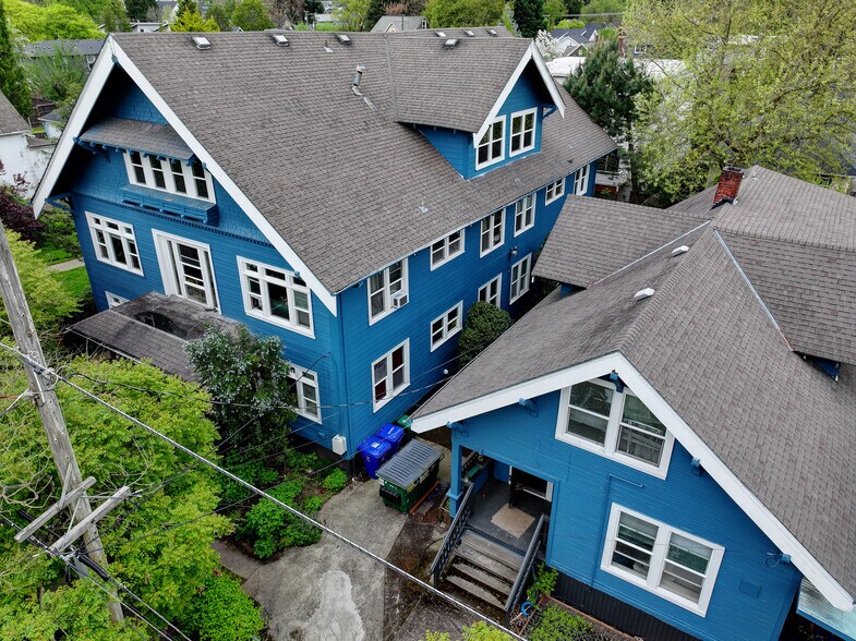 Primary Photo Of 4016-4024 NE 6th Ave, Portland Apartments For Sale