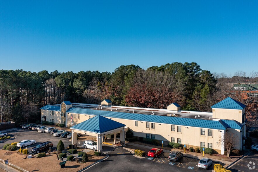 More Photos Of 4716 New Bern Ave, Raleigh Hotel For Sale