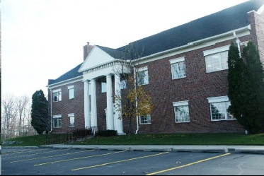 More Photos Of 3300 University Dr, Auburn Hills Office For Lease